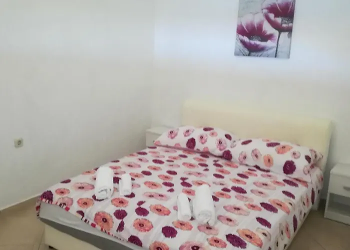 بيت للعطل Seaside House For Families With Children Cove Vitane, Pasman - 12141 تكون
